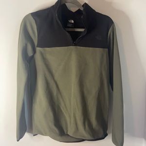 Women’s fleece pull over